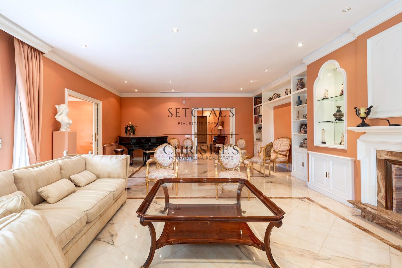 Comprar Villa amb jardí privat i vistes panoràmiques a Pedralbes foto 12