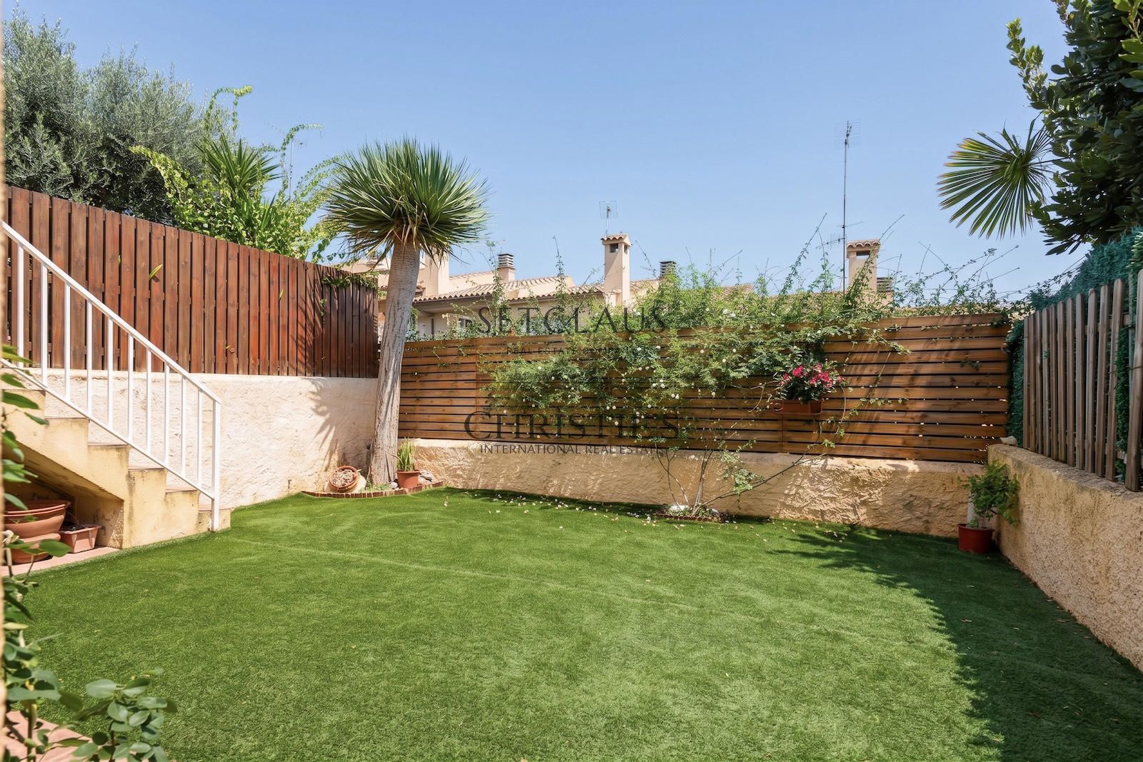 Inmueble Casa en venta en Alella con 5 habitaciones, terraza con vistas panorámicas y posibilidad de apartamento independiente foto 12