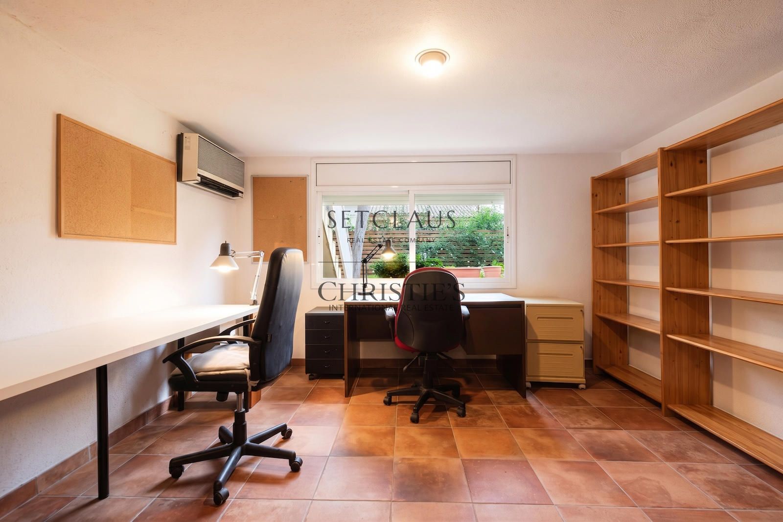 Inmueble Casa en venta en Alella con 5 habitaciones, terraza con vistas panorámicas y posibilidad de apartamento independiente foto 30