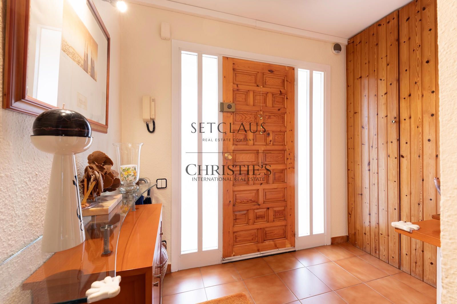 Inmueble Casa en venta en Alella con 5 habitaciones, terraza con vistas panorámicas y posibilidad de apartamento independiente foto 23