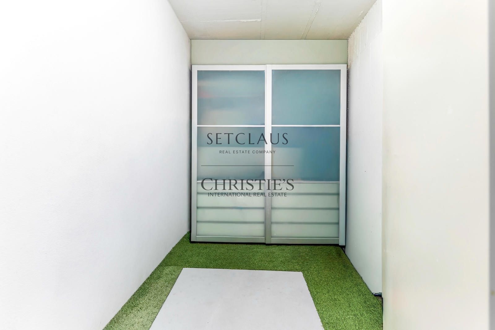 Comprar Àtic amb terrassa de 15 m², zona comunitària i pàrquing doble foto 21