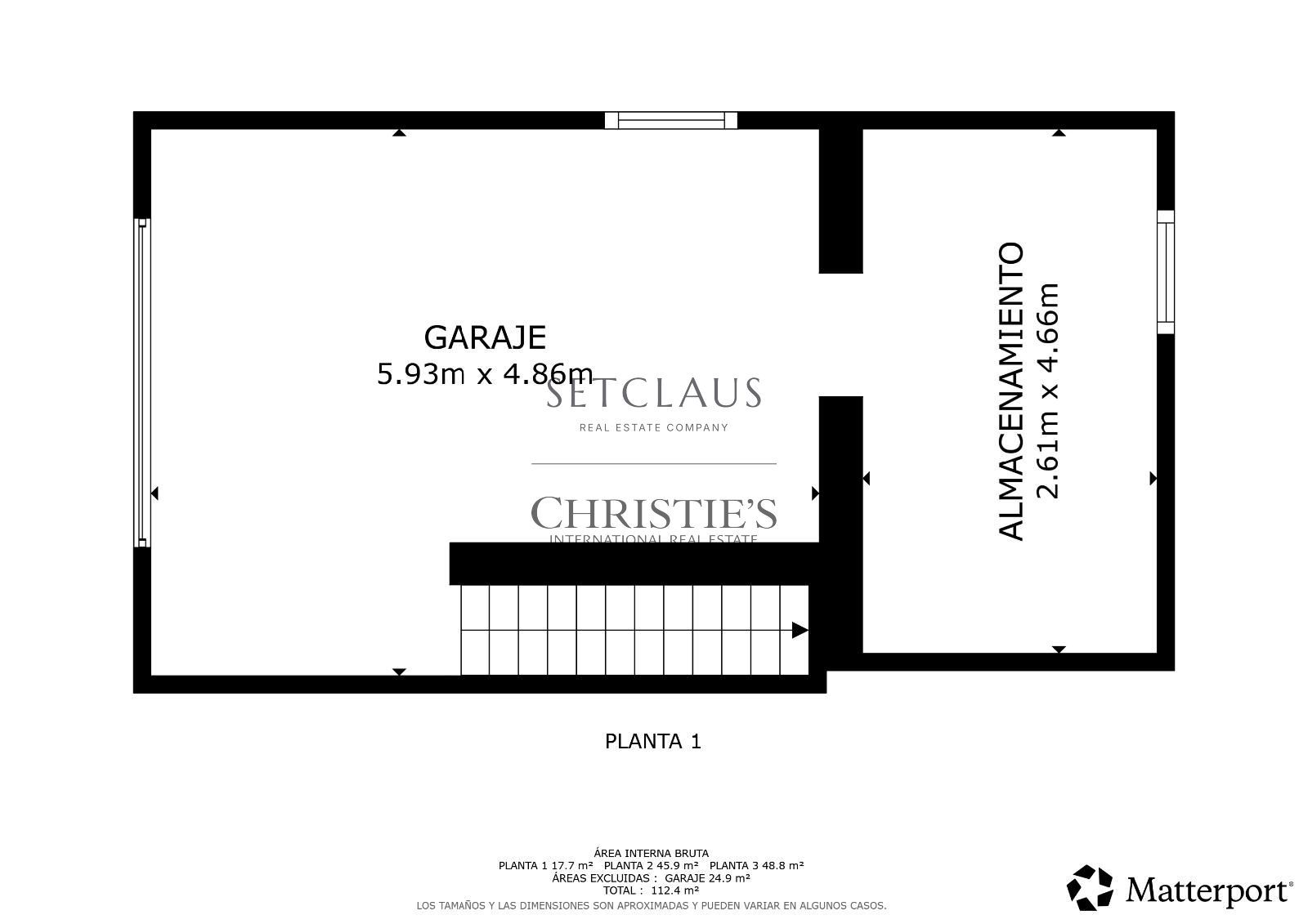 Comprar Casa reformada con jardín y piscina privada en Alella foto 35
