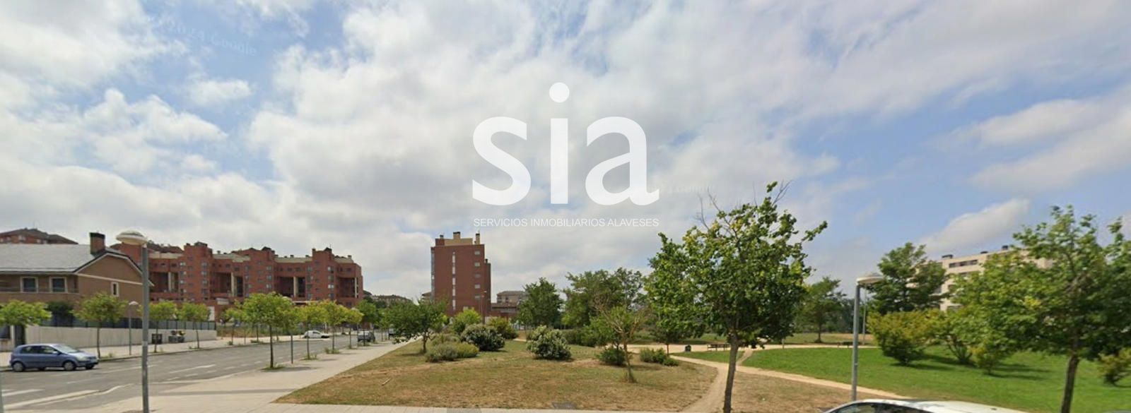 Piso en venta Vitoria-Gasteiz, Álava. Ref: 2496. Sia Servicios inmobiliarios Alaveses