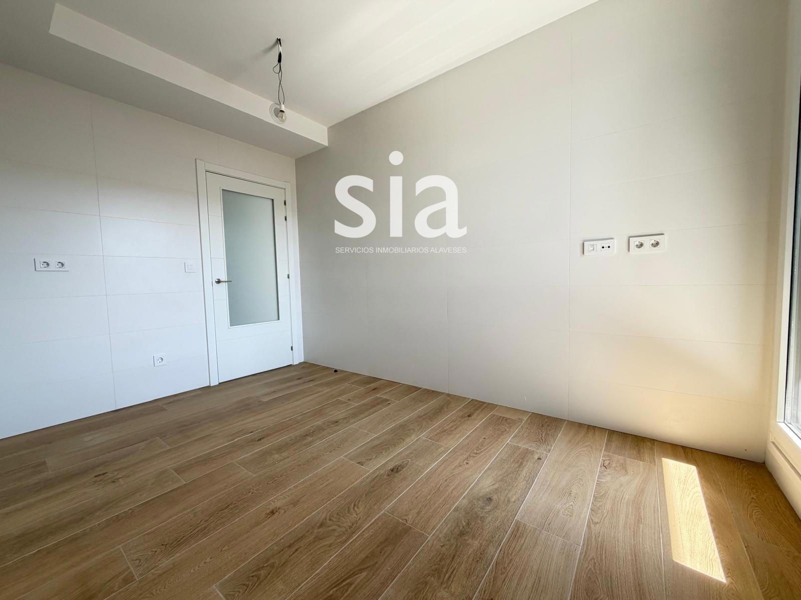 EXCLUSIVA SIA Vende piso en Zabalgana - Foto 7