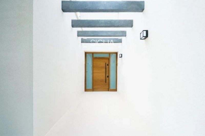 Chalet Independiente en venta Madrid. Ref: 1562. Domus Aurea Capital