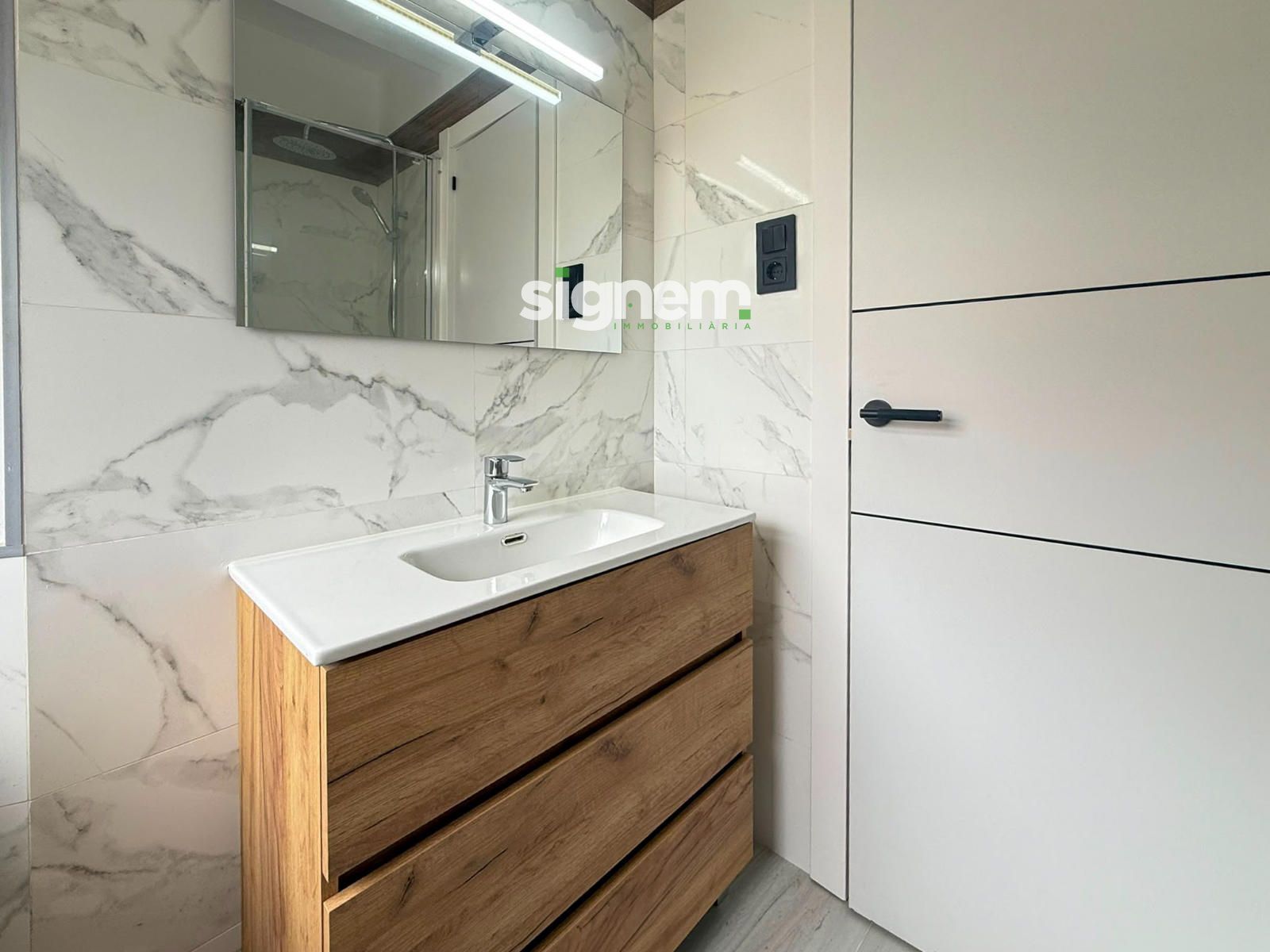 Renovated 87 m² apartment with storage room in the center of Manresa - Foto 44
