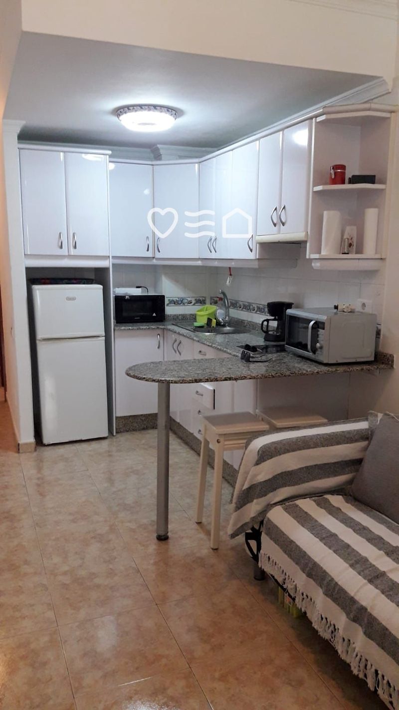 Lägenhet för uthyrning Las Palmas de Gran Canaria, Las Palmas. Ref: 1049. SISU CANARIAS