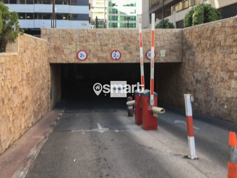 Garaje en venta Madrid. Ref: 1010. SMART ESTATE