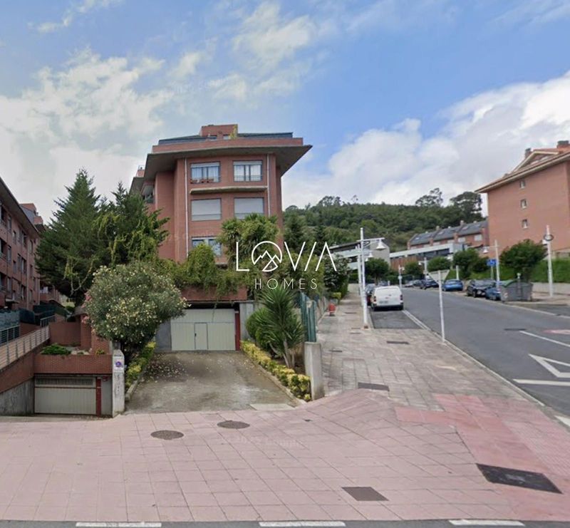 Garaje en venta Castro-Urdiales, Cantabria. Ref: 3088. LOVIA HOMES