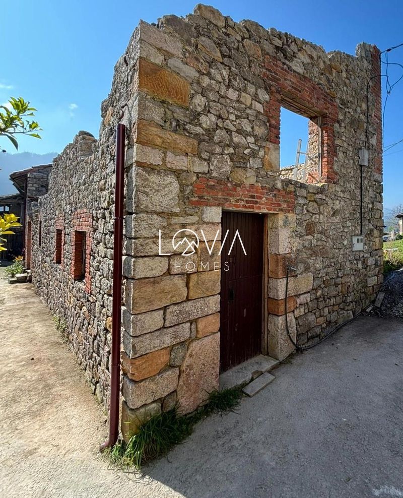 Adosado en venta Parres, Asturias. Ref: 3102. LOVIA HOMES