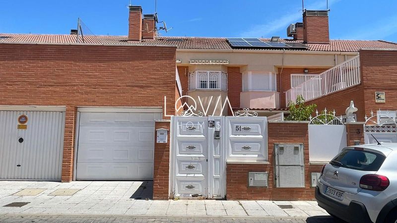Adosado en venta Parla, Madrid. Ref: 3153. LOVIA HOMES