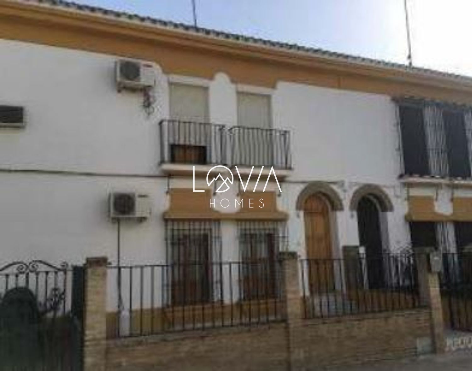 ADOSADO EN VENTA (ALQUILADO)  EN UTRERA - PRODUCTO PARA INVERSORES - Foto 4
