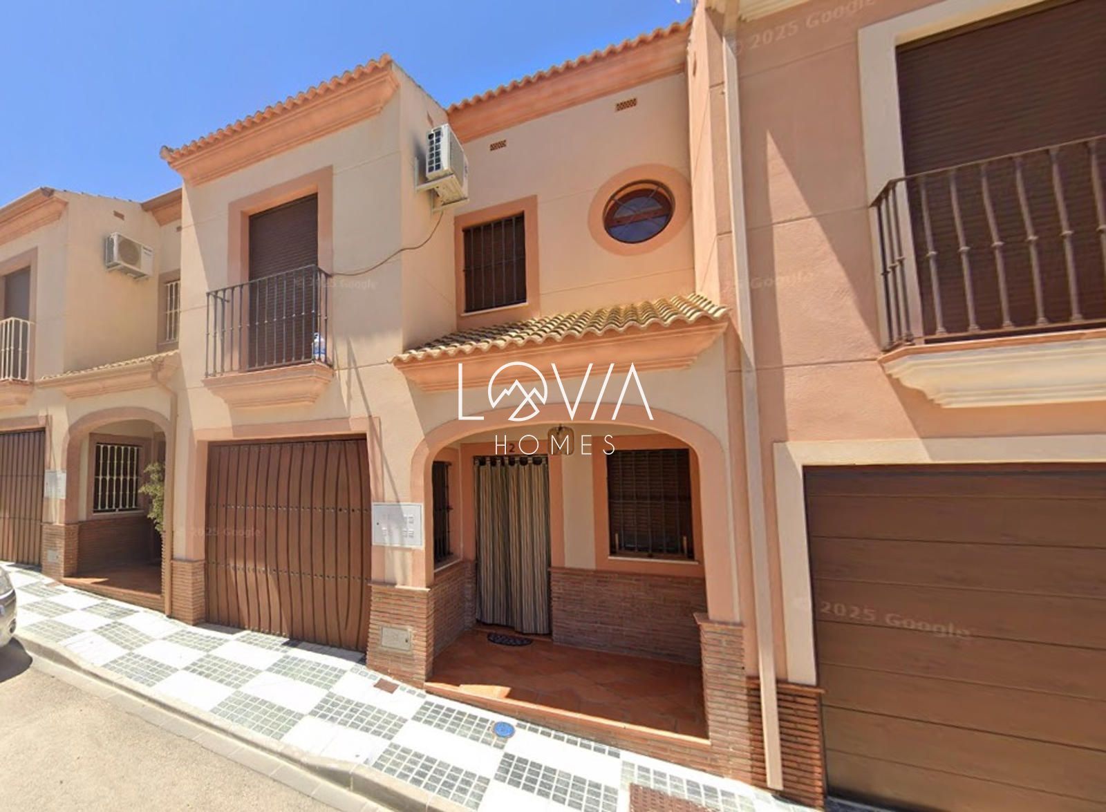 CASA ADOSADA EN VENTA (ALQUILADA) EN EL SAUCEJO , SEVILLA - ESPECIAL INVERSORES