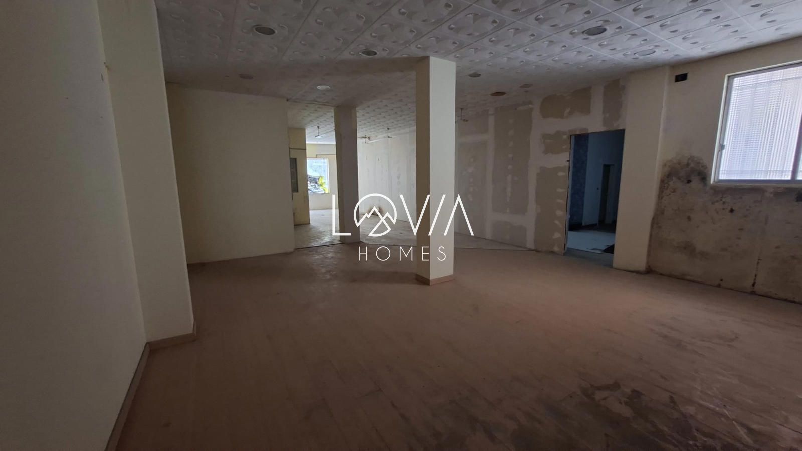 Gran Local Comercial en el Centro de Leganés | Ideal Inversión y Negocio - Foto 6