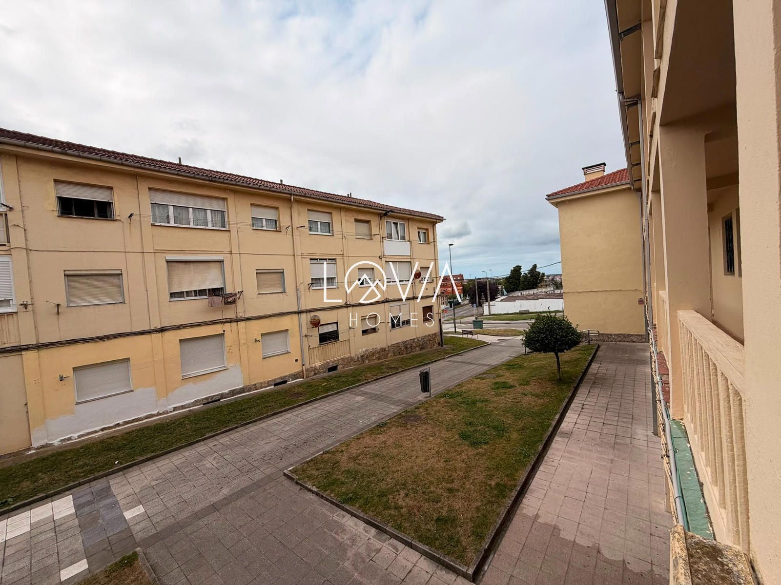 Piso okupado - Avilés (Asturias) - Foto 4