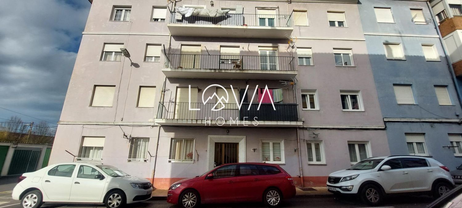 Piso en Venta en Torrelavega (Cantabria) - Foto 3