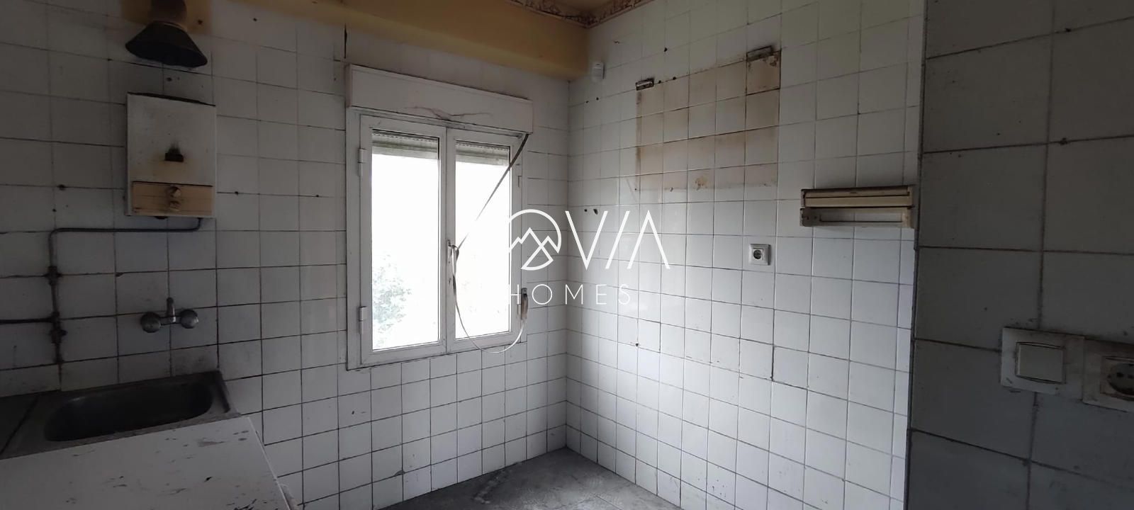 COCINA (3) - Oportunidad: Piso para reformar en Los Corrales de Buelna