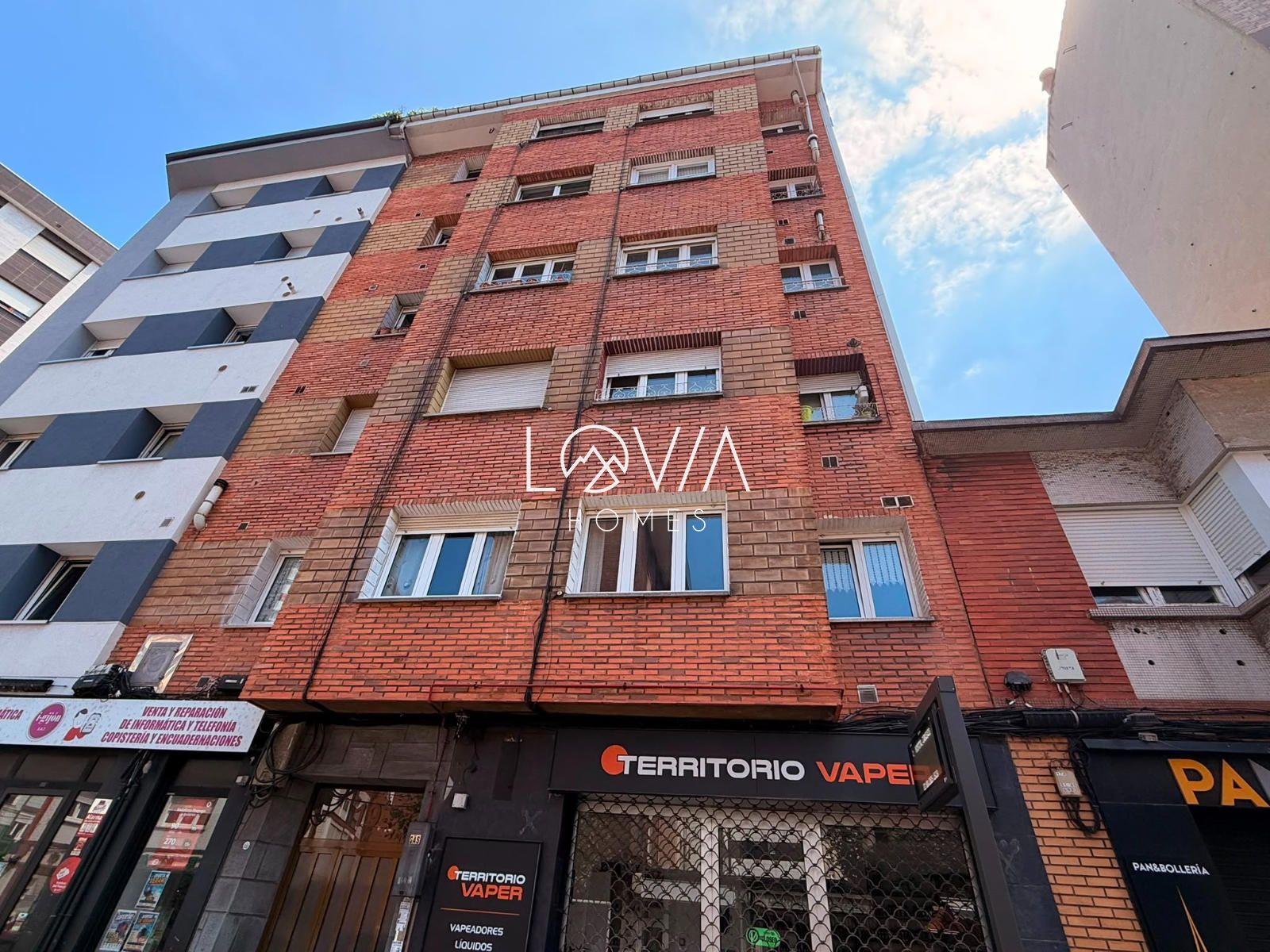 CALLE BRASIL, 3 DORMITORIOS , 1 BAÑO, 550 m PLAYA DEL ARBEYAL - GIJON - Foto 3