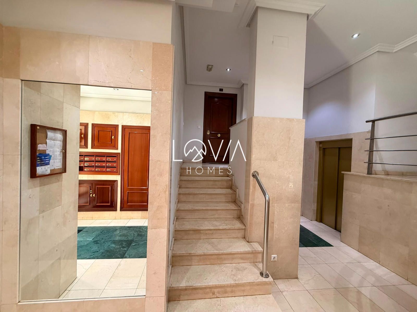 APARTAMENTO EN LA CALZADA CON TRASTERO: - Foto 7