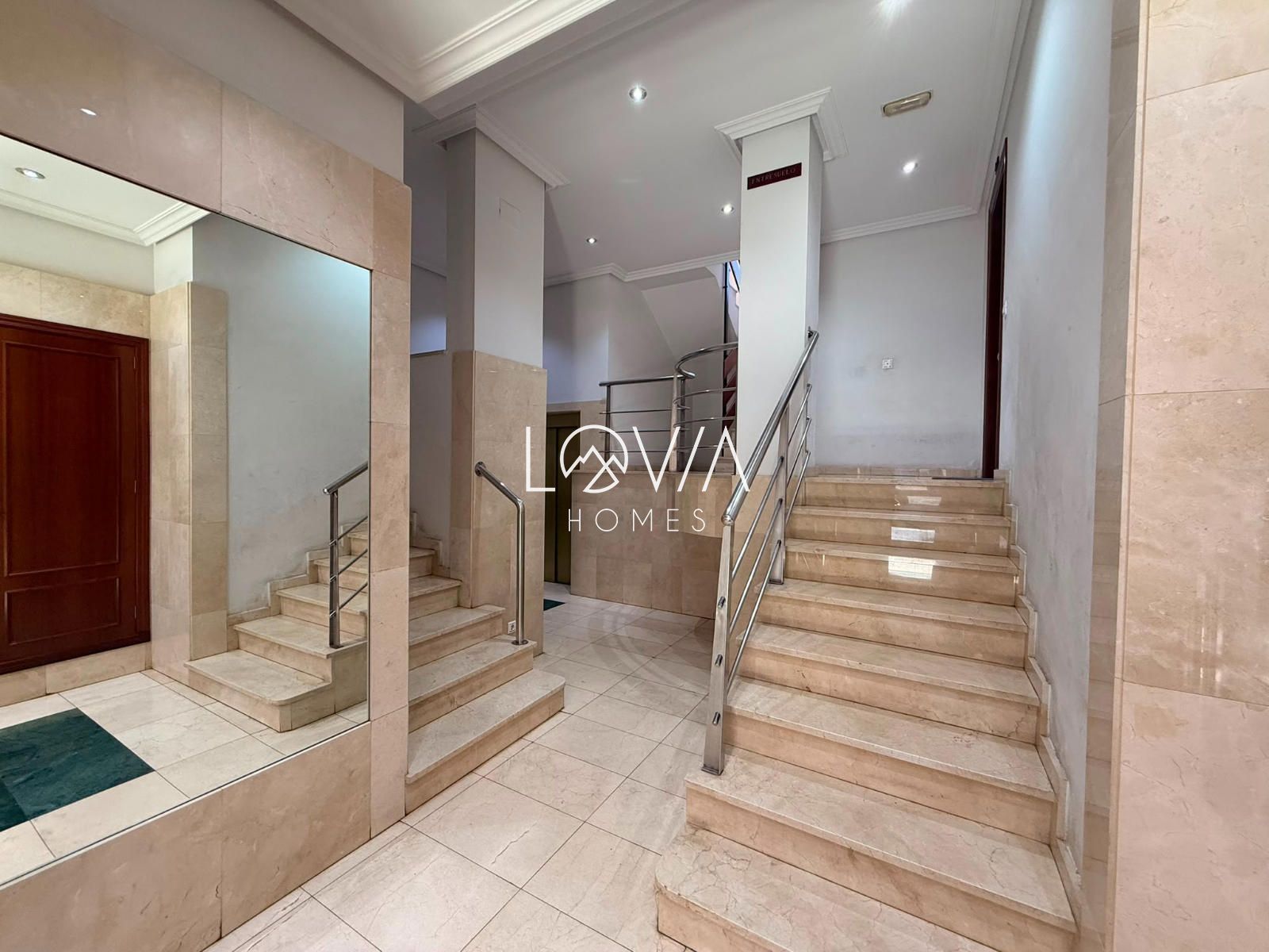 APARTAMENTO EN LA CALZADA CON TRASTERO: - Foto 8