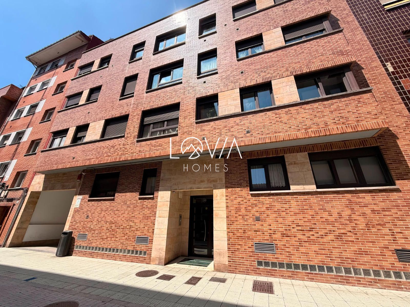 APARTAMENTO EN LA CALZADA CON TRASTERO: - Foto 1
