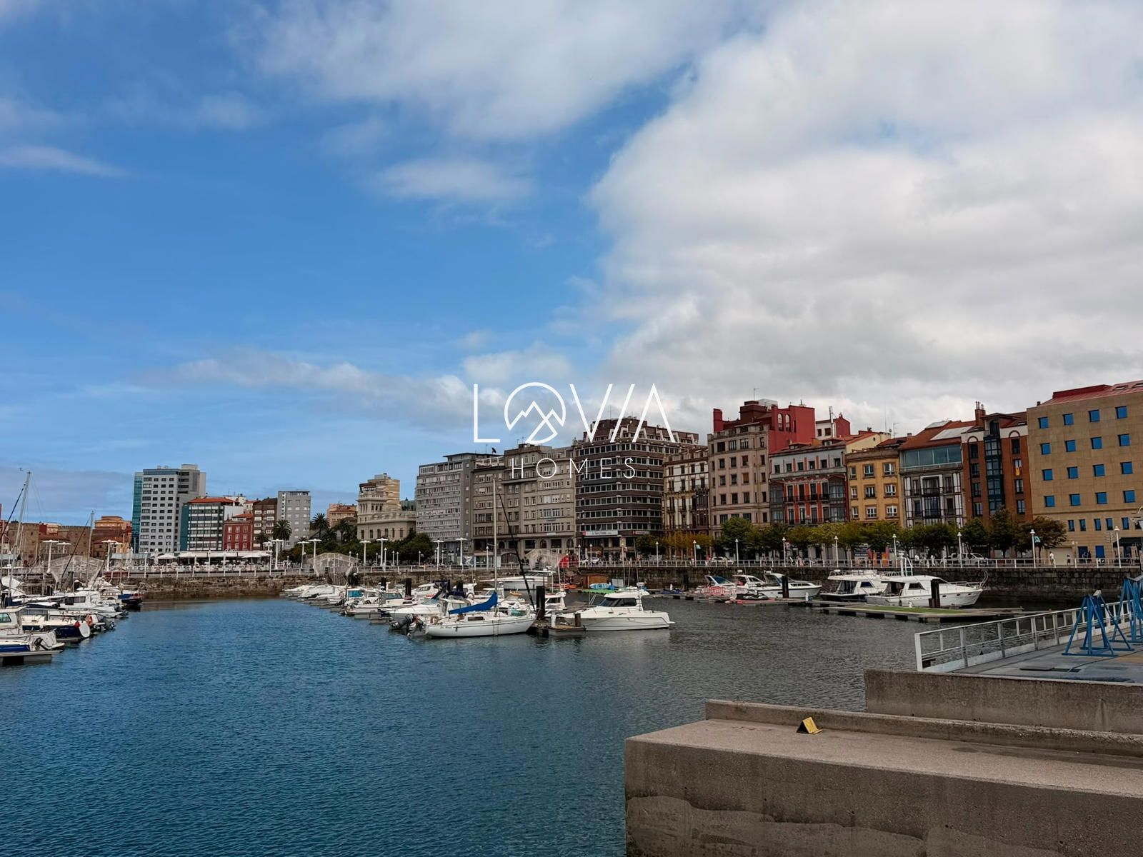LOCAL COMERCIAL EN EL PUERTO DEPORTIVO DE GIJON - Foto 7