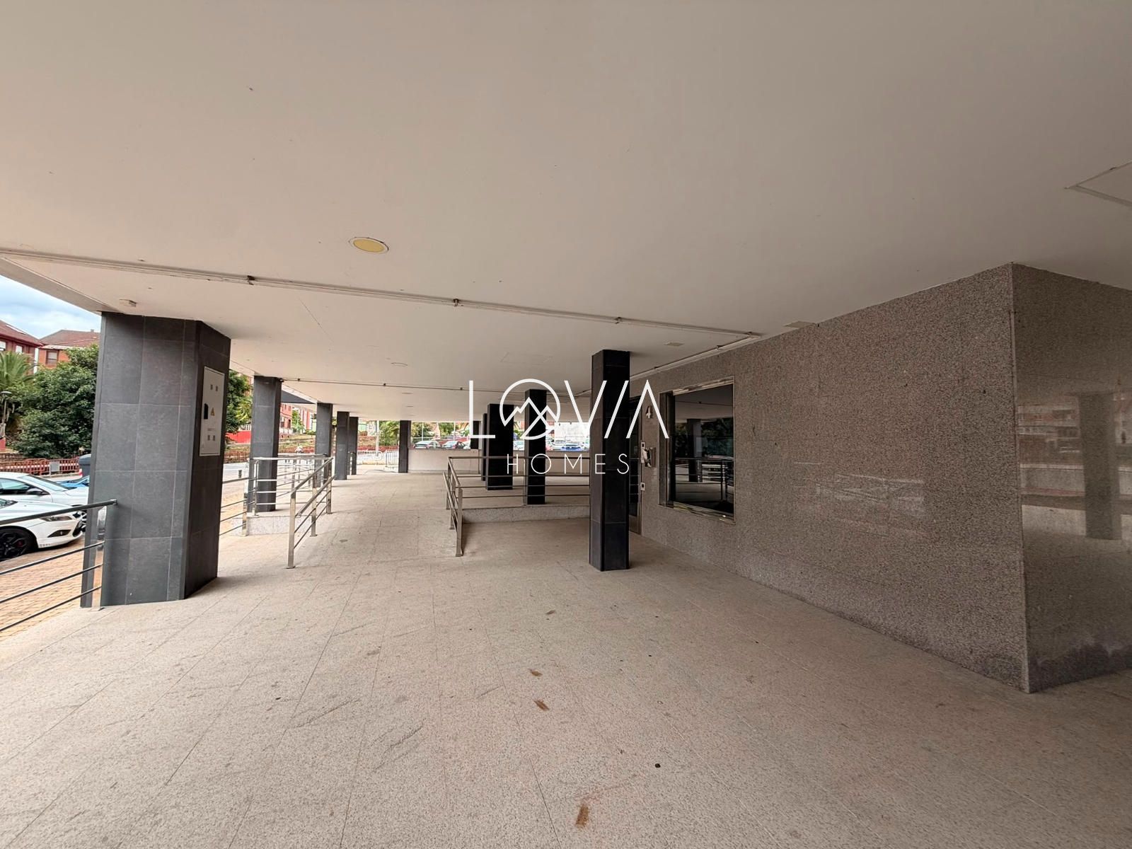 Piso de 5 dormitorios en Urbanización El Palmeral (Grado) – Ideal para inversores - Foto 4
