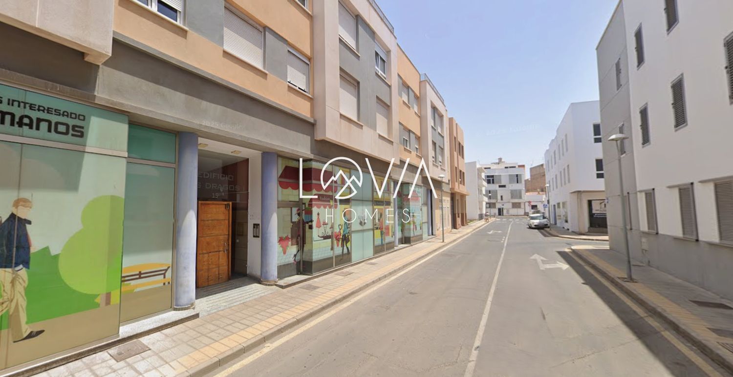 Piso en Venta con Rentabllidad  en Arrecife ( Las Palmas) - Foto 3