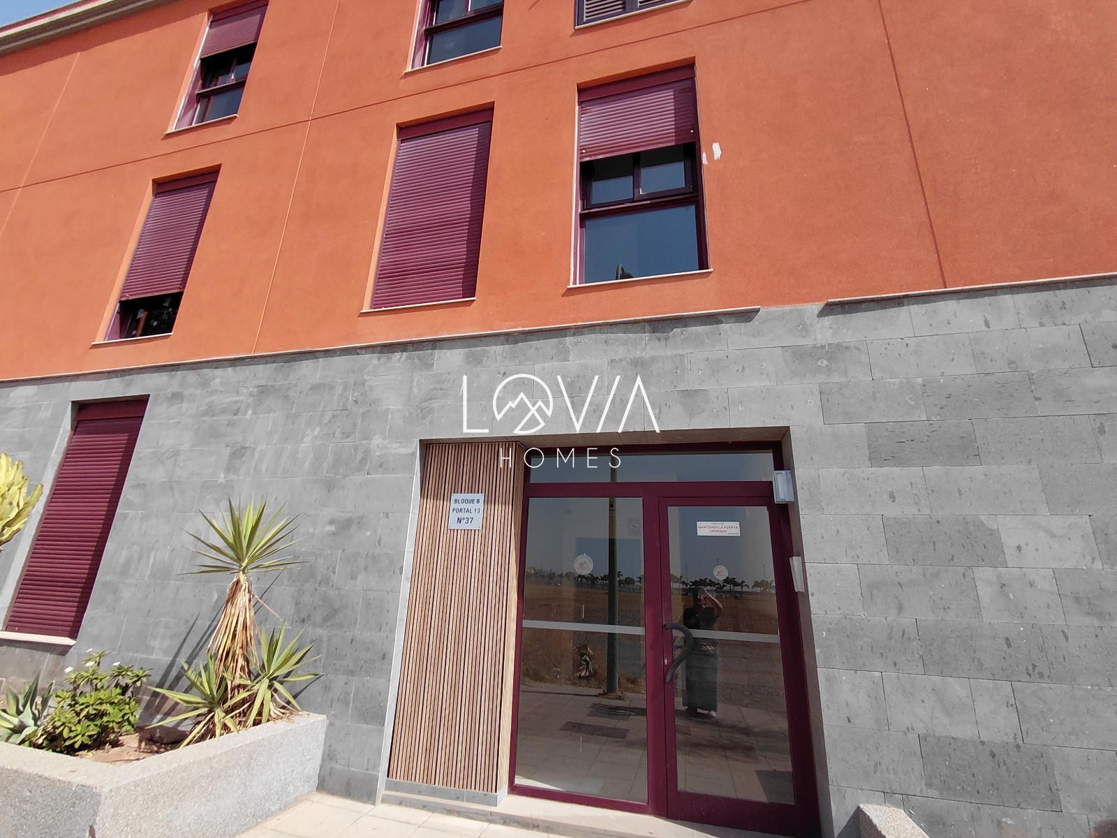 Venta de Piso en Santa Lucia de Tirajana - Foto 2