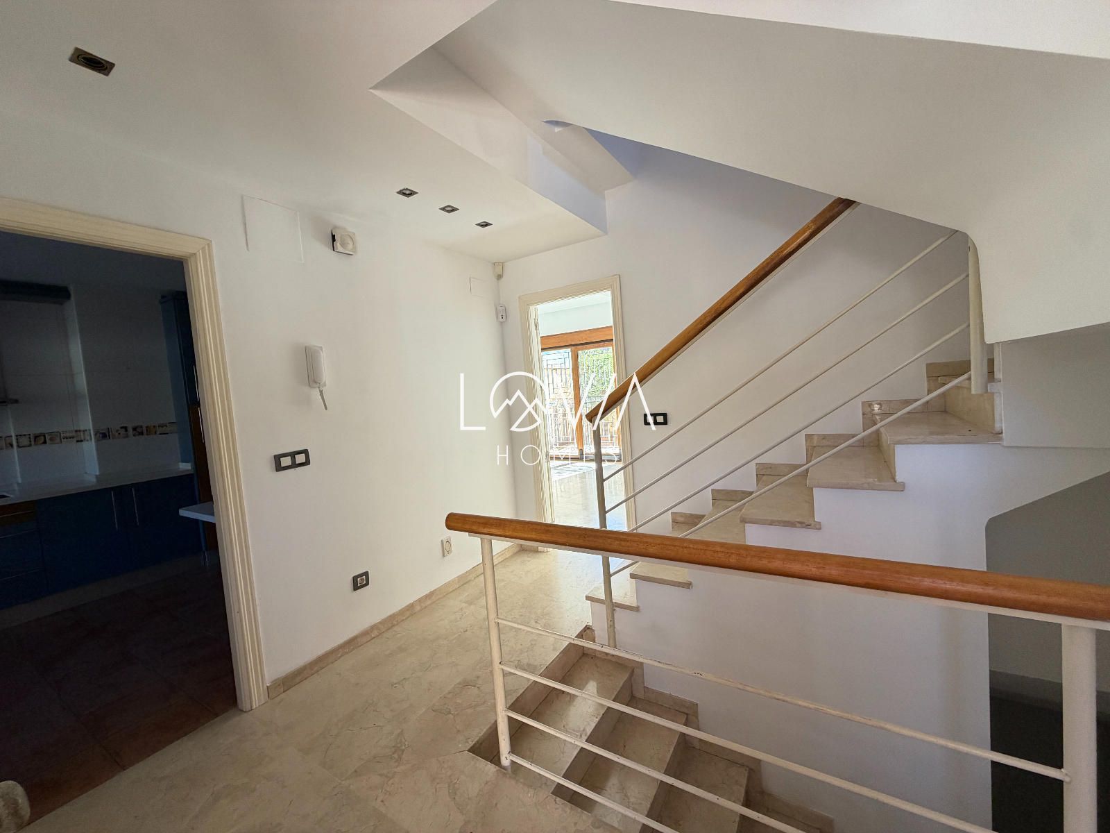 CHALET PAREADO EN UNA DE LAS MEJORES ZONAS DE MÁLAGA - Foto 10