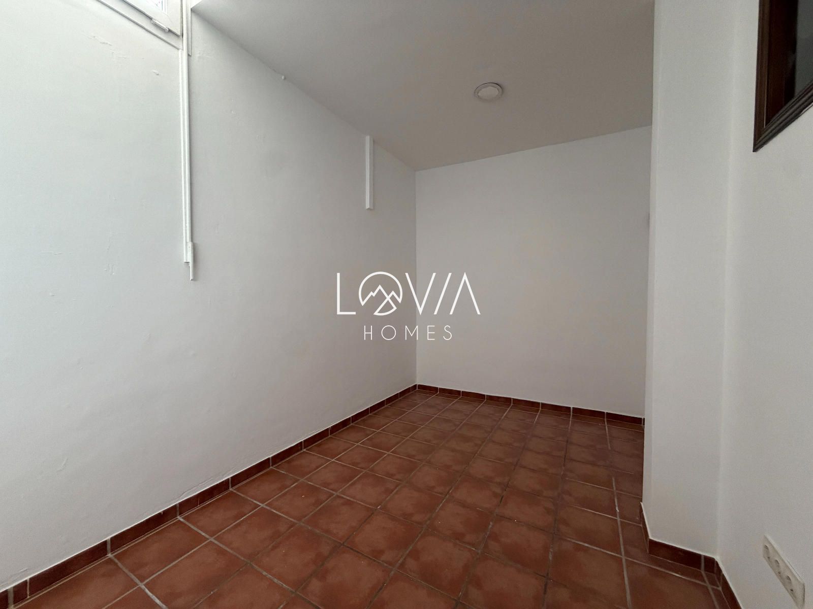 CHALET PAREADO EN UNA DE LAS MEJORES ZONAS DE MÁLAGA - Foto 28