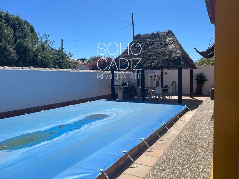 Chalet Independiente en venta Chiclana de la Frontera, Cádiz. Ref: 1077. SohoCádiz Real Estate