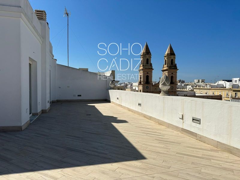 Ático en venta Cádiz. Ref: 1103. SohoCádiz Real Estate