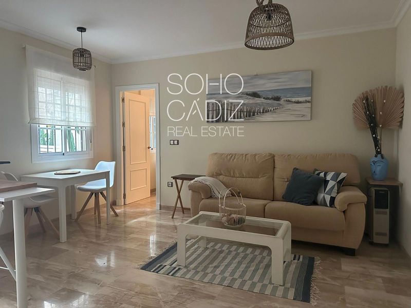 Piso en alquiler Cádiz. Ref: 1245. SohoCádiz Real Estate