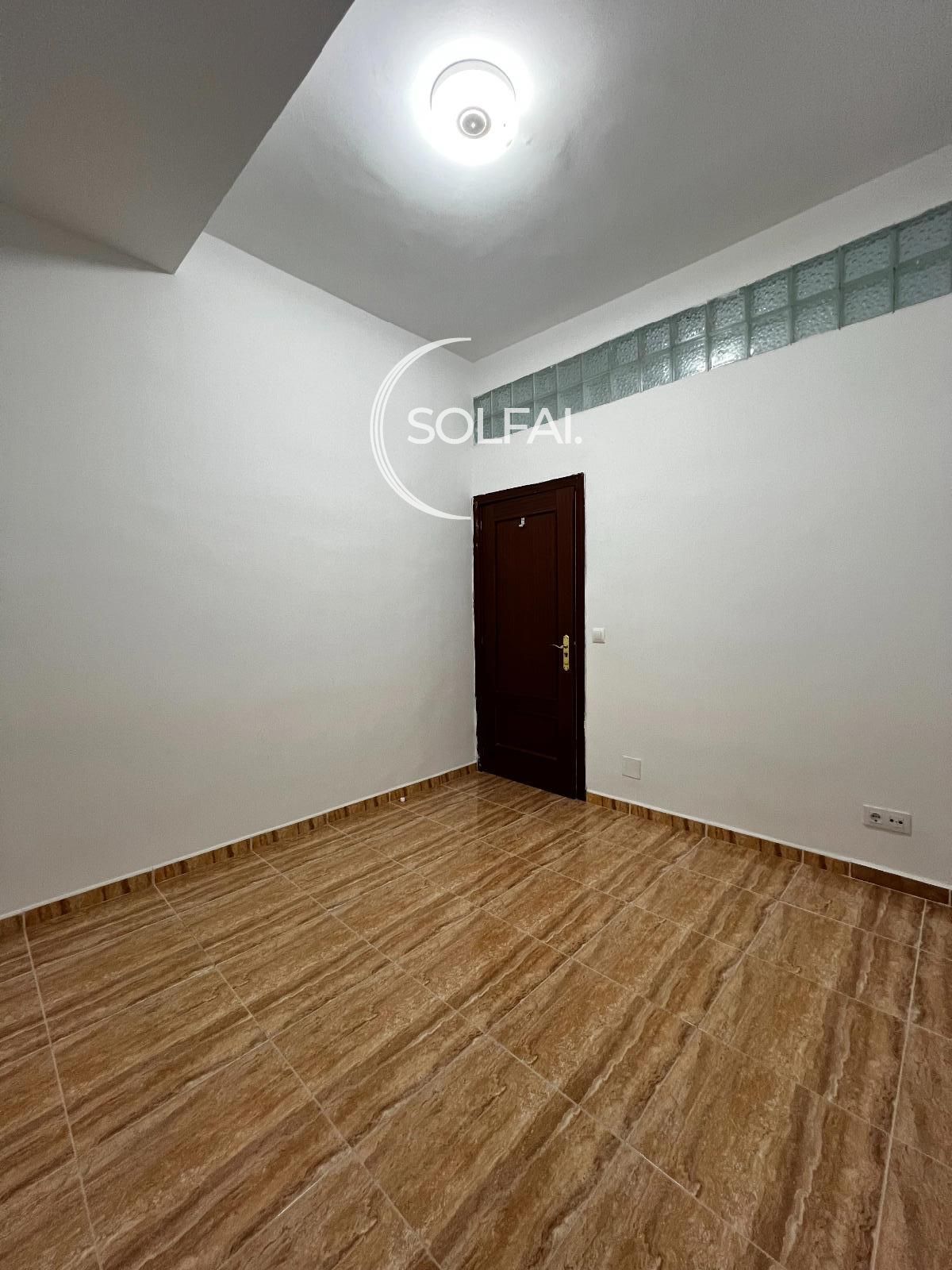Vivienda de gran tamaño en pleno centro de Madrid - Foto 8