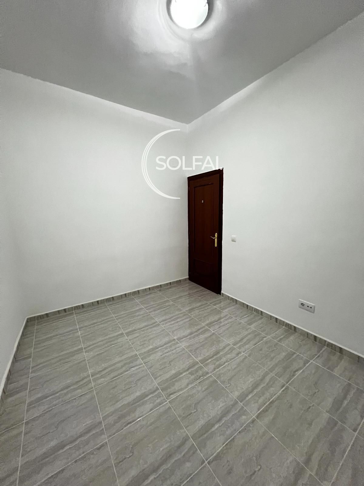 Vivienda de gran tamaño en pleno centro de Madrid - Foto 21