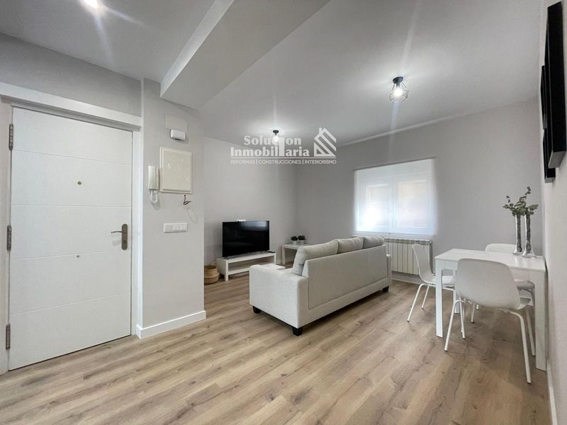 Flat em aluguel Salamanca. Ref: 1450. Solución Inmobiliaria