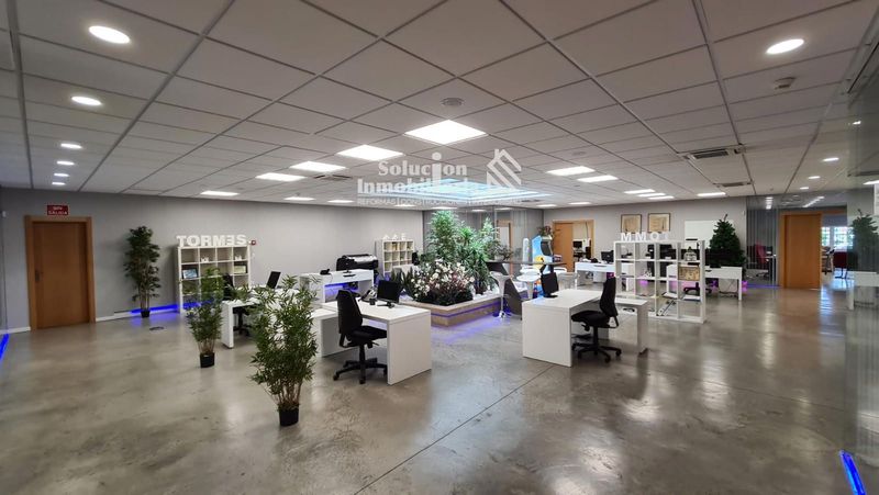 Oficina en alquiler Santa Marta De Tormes, Salamanca. Ref: 3498. Solución Inmobiliaria