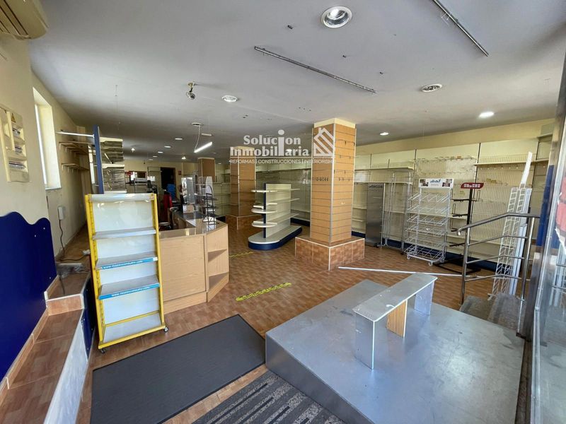 Local Comercial em aluguel Salamanca. Ref: 3575. Solución Inmobiliaria