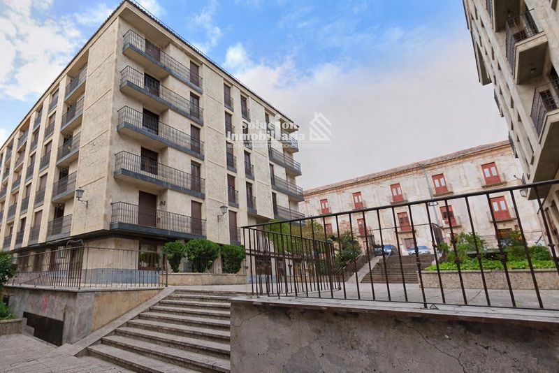 Edificio Singular en venta Salamanca. Ref: 3724. Solución Inmobiliaria