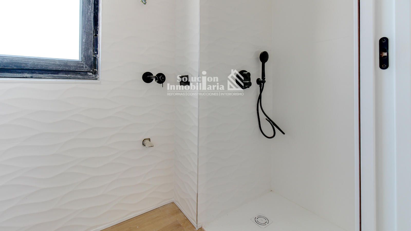 ¡¡MAGNIFICO CHALET PAREADO EN CARBAJOSA DE LA SAGRADA EN AMPLIA ZONA RESIDENCIAL!! - Foto 71
