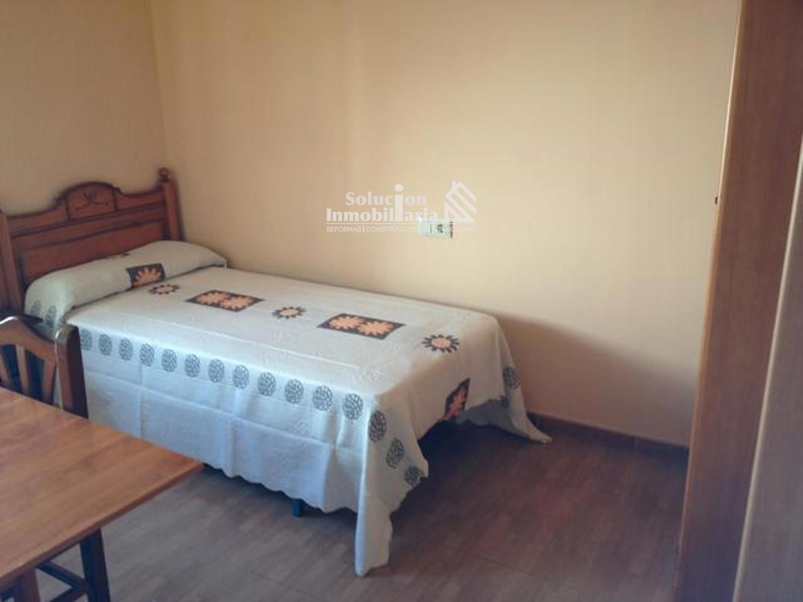 🏡✨ ¡PISO IDEAL PARA ESTUDIANTES EN EL BARRIO DEL OESTE! POR 800€ ✨📚 — foto 7