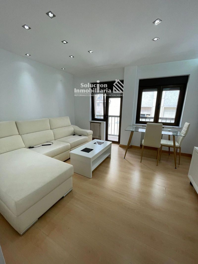 Appartement  à louer Salamanca. Ref: 3810. Solución Inmobiliaria