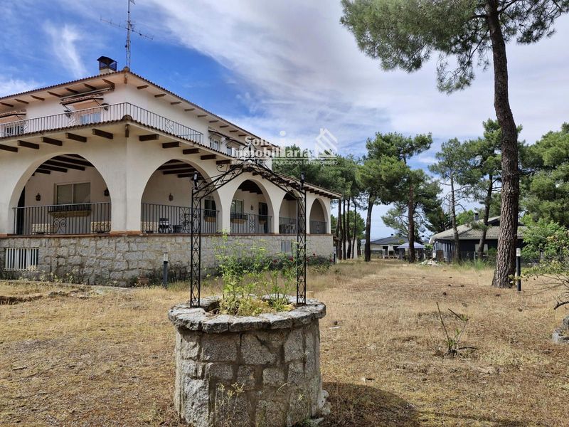 Villa jumelée en vente Alba De Tormes, Salamanca. Ref: 3867. Solución Inmobiliaria