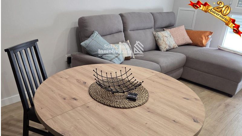 Apartamento em aluguel Salamanca. Ref: 3904. Solución Inmobiliaria