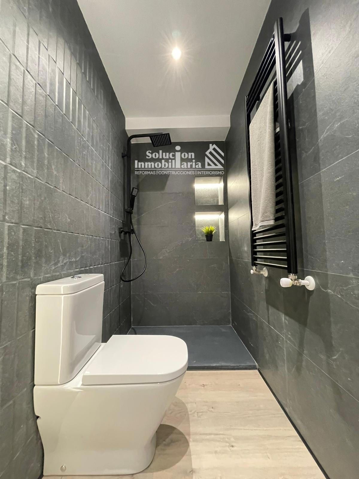 🏡 EXCLUSIVA VIVIENDA CON REFORMA PREMIUM EN PLENA PLAZA ESPAÑA - Foto 37