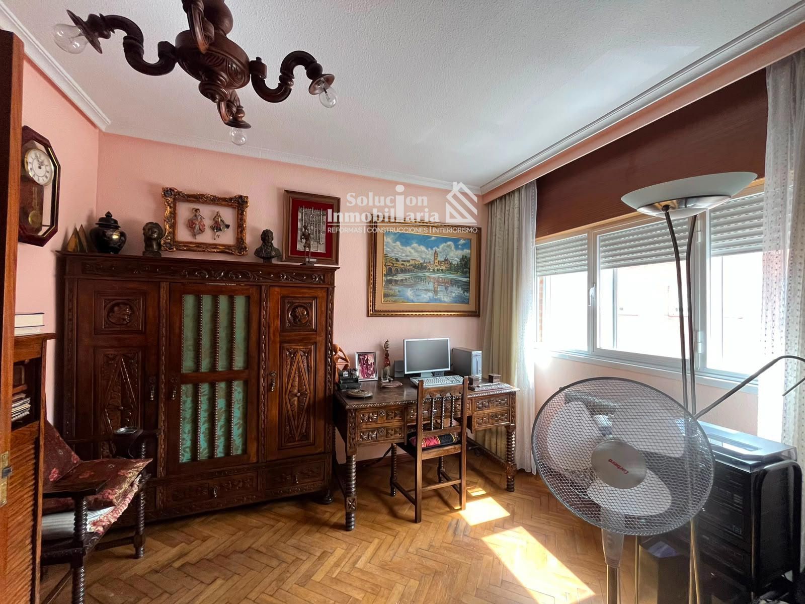 🏡 Chalet en venta en Calle Pintor Celso Lagar🌳🚗 - Foto 9