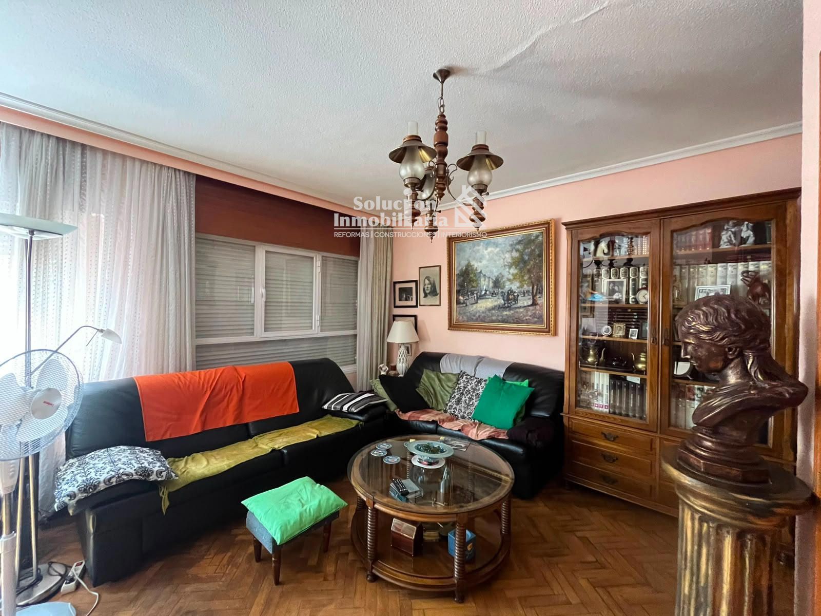🏡 Chalet en venta en Calle Pintor Celso Lagar🌳🚗 - Foto 8