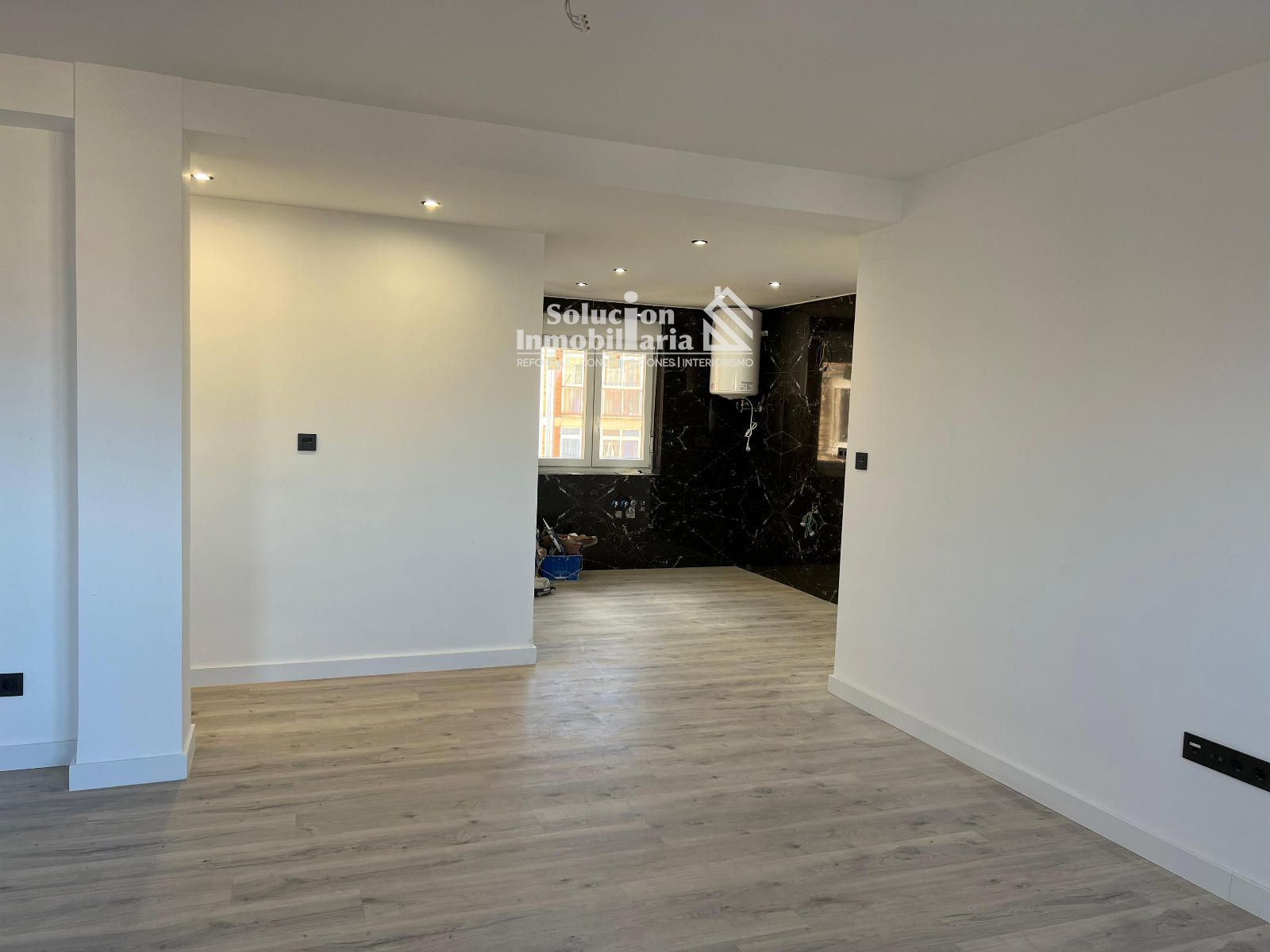🏡 VIVIENDA TOTALMENTE REFORMADA A ESTRENAR EN GENERAL CASTAÑO - Foto 3