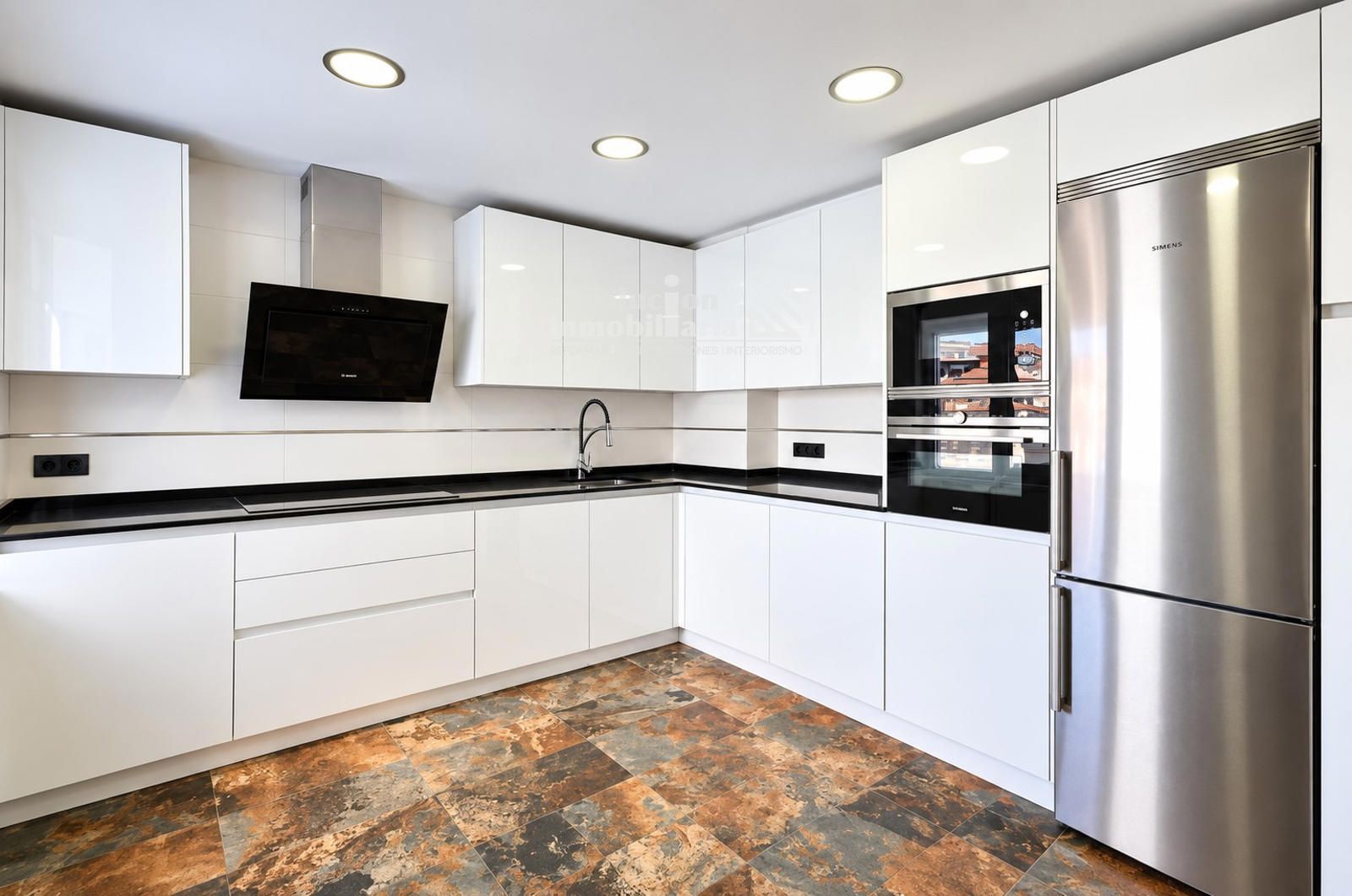 🏡 Espectacular vivienda reformada junto a la Plaza Mayor de Salamanca - Foto 10